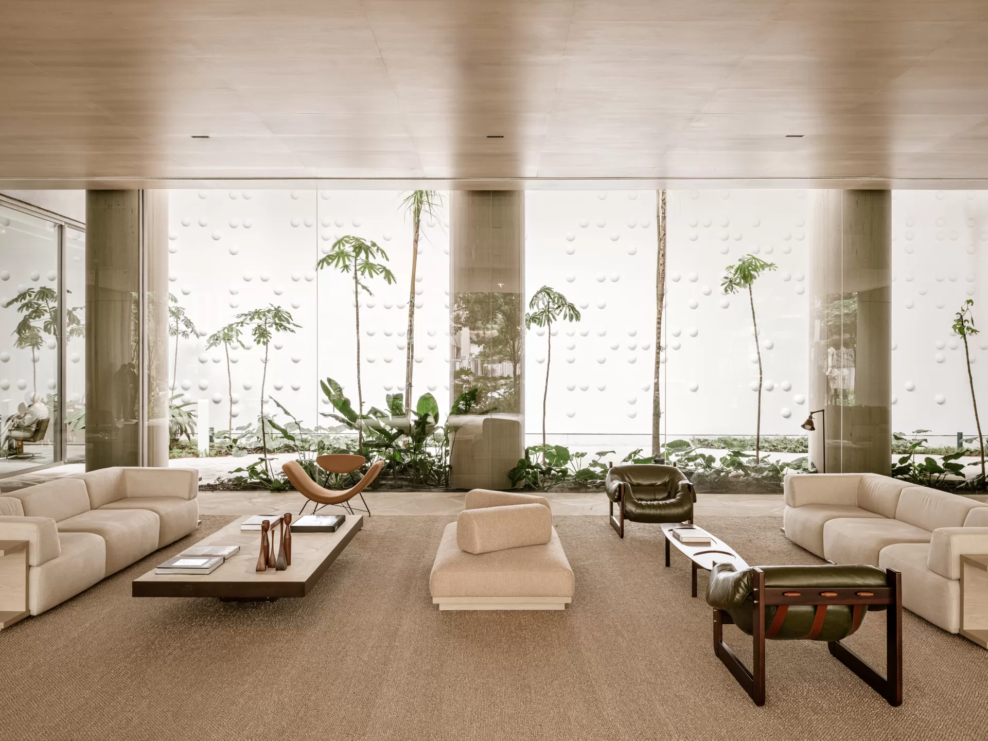 LOBBY (1)