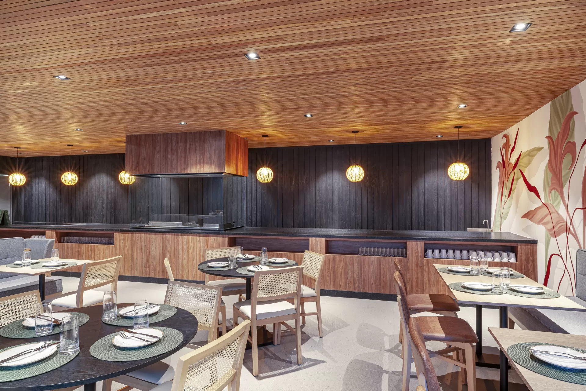Restaurant_O0C0336